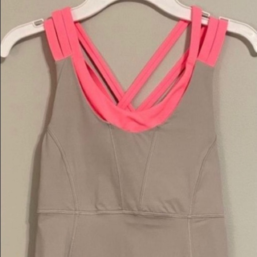 Lululemon Athleisure Top